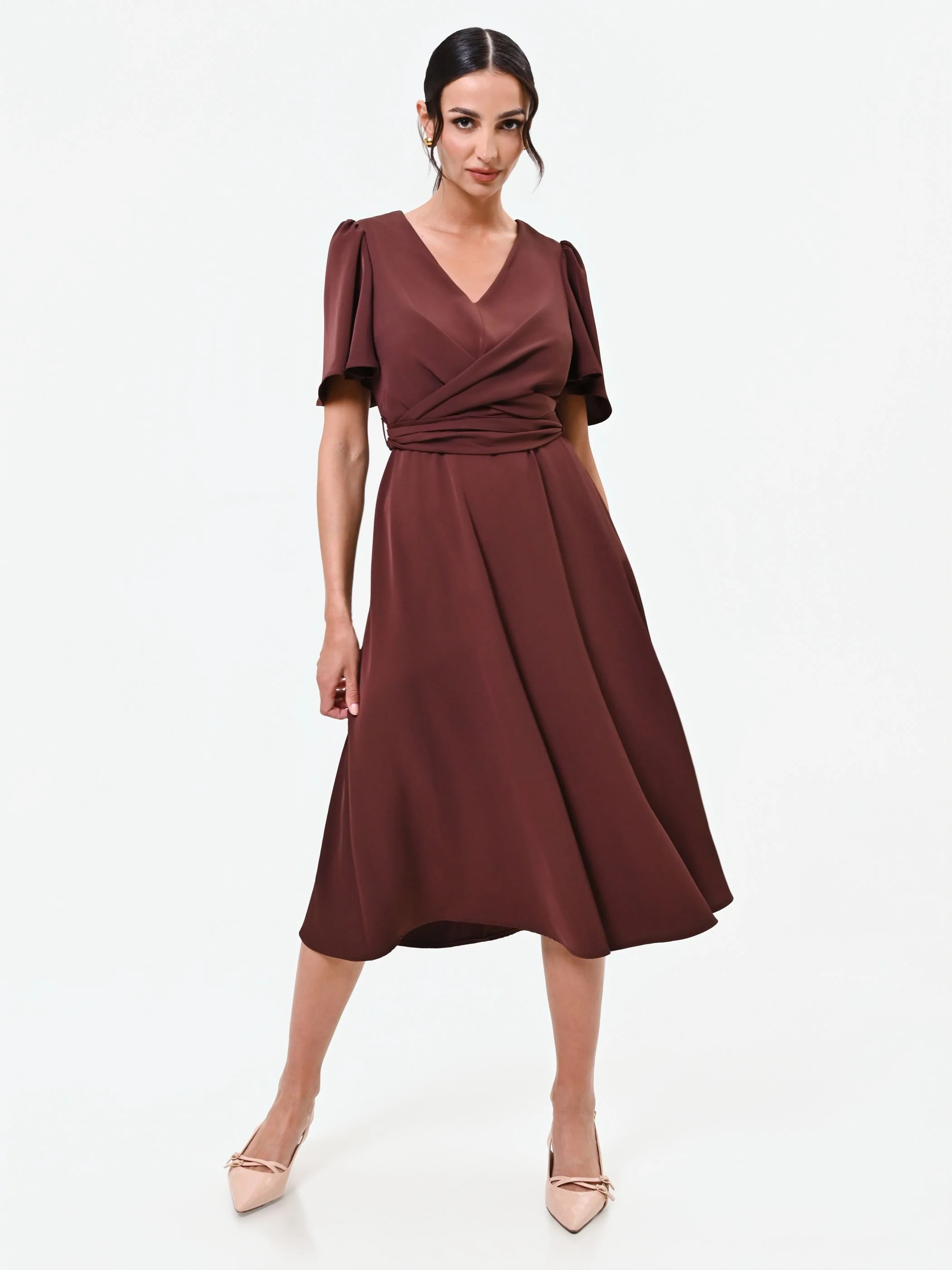 Abito midi marrone in raso