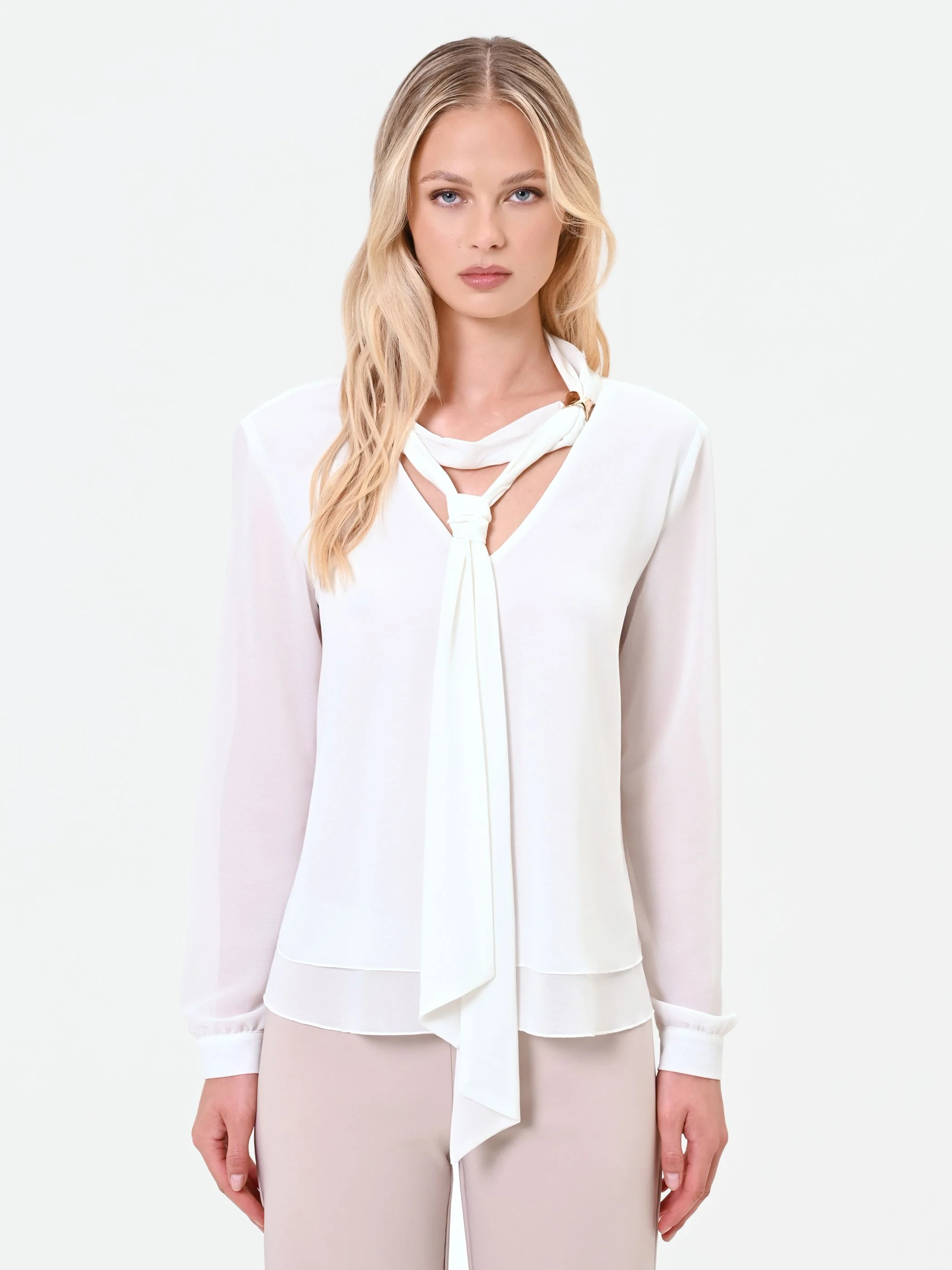 Blusa bianca con nastro lavalliere - Image 2