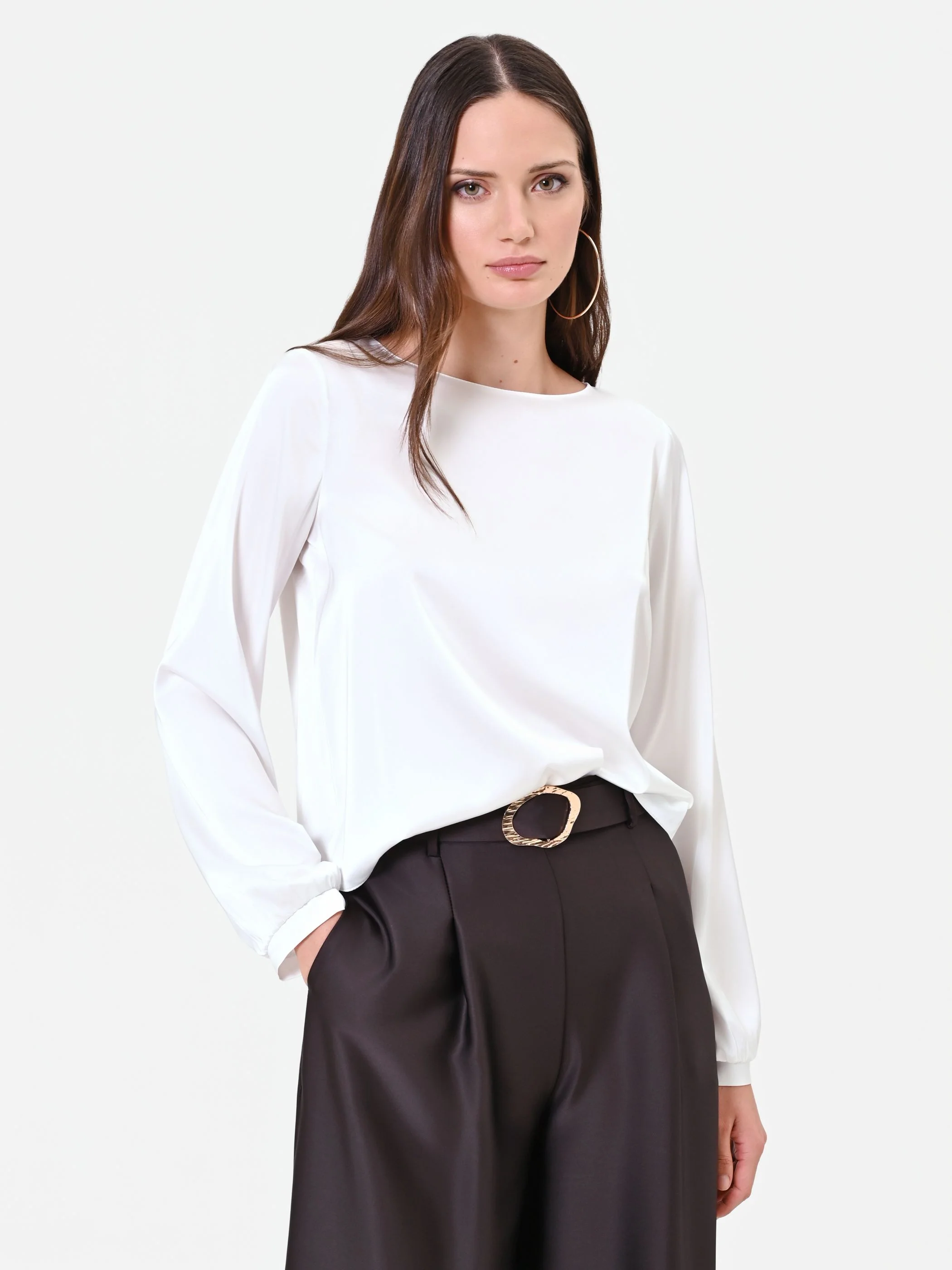 Blusa bianca in raso - Image 5