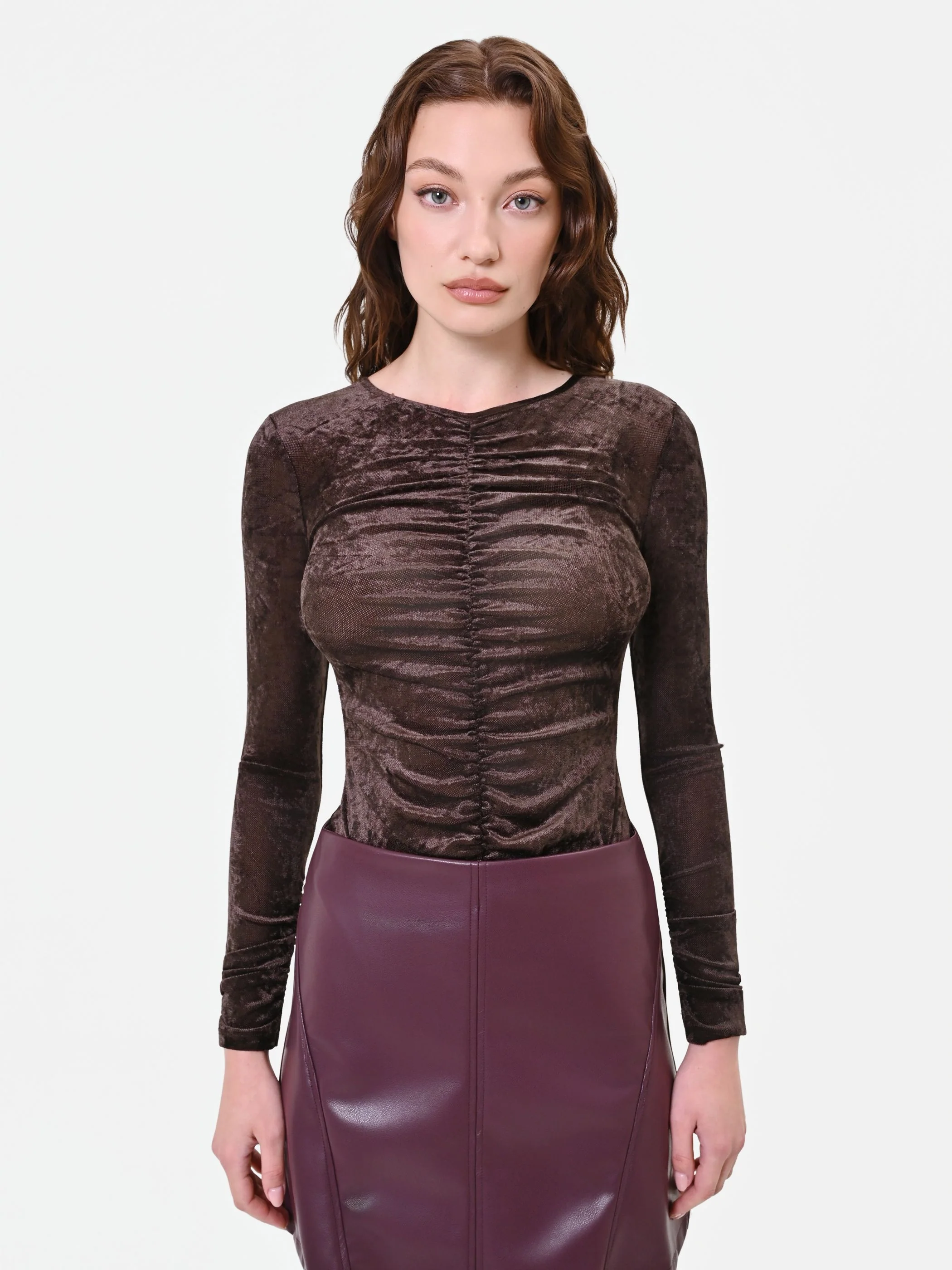Blusa in velluto stropicciato moro - Image 2