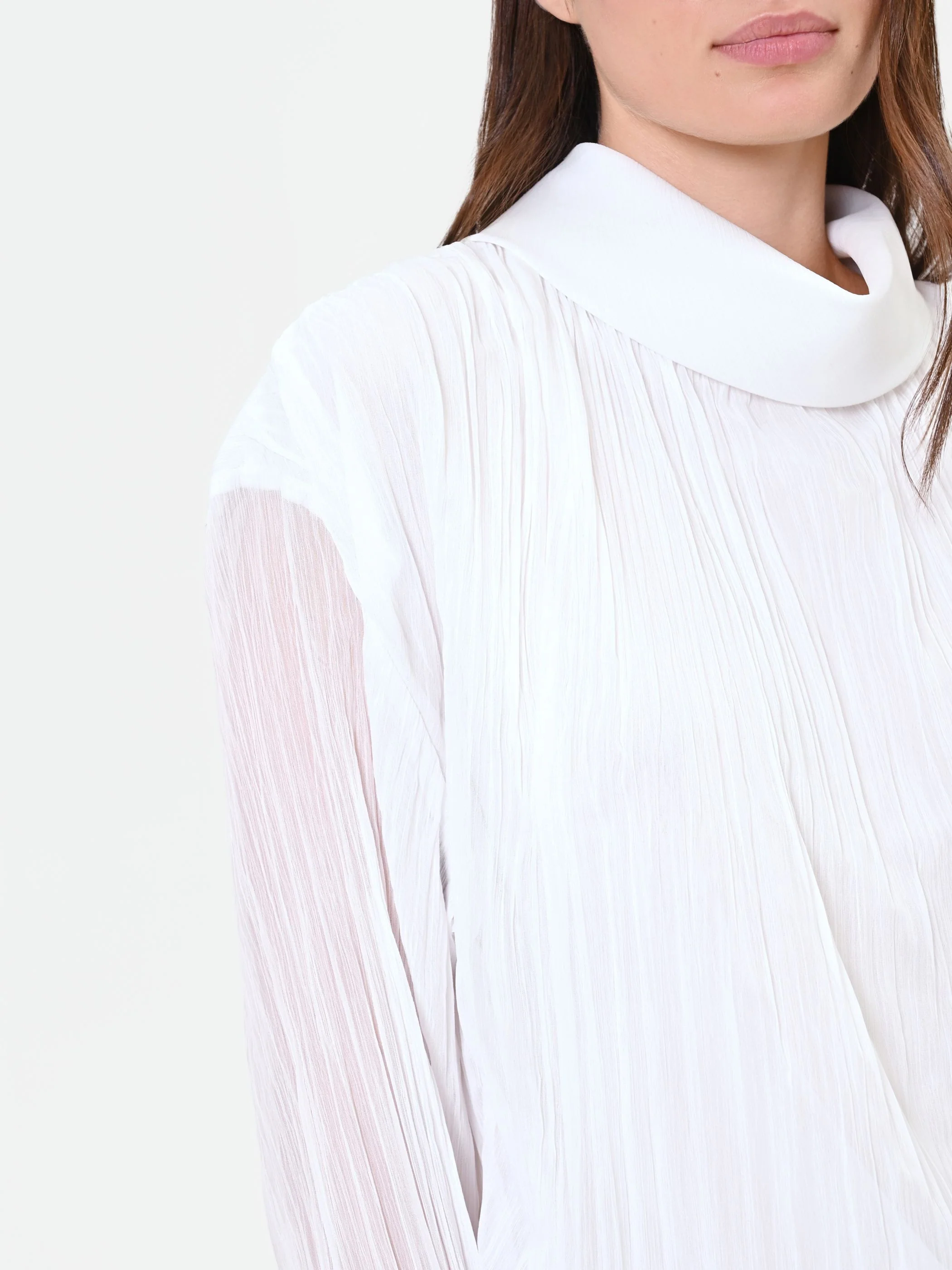 Blusa panna a maniche lunghe con plissettatura - Image 4