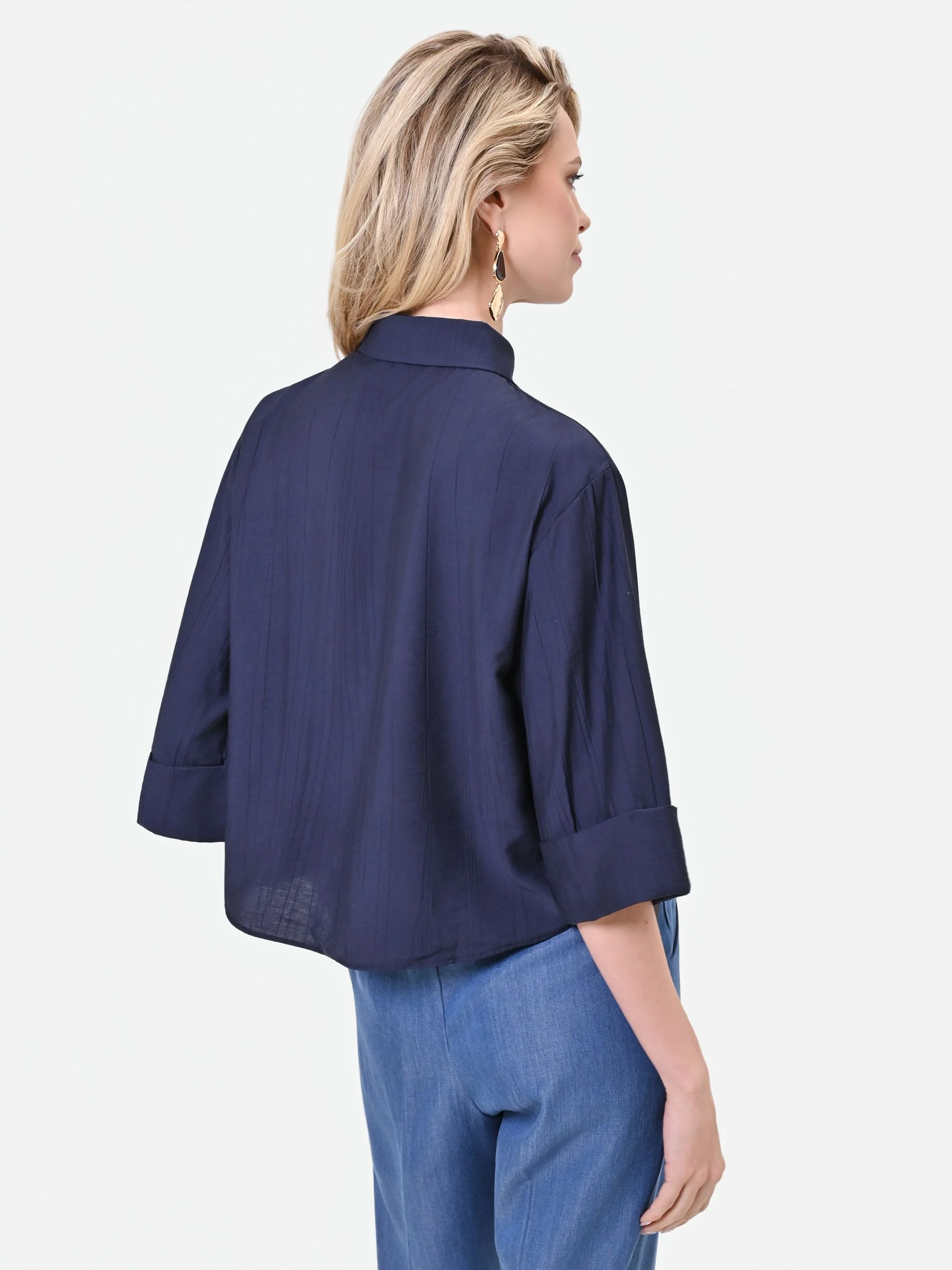 Camicia blu taglio boxy in viscosa - Image 3