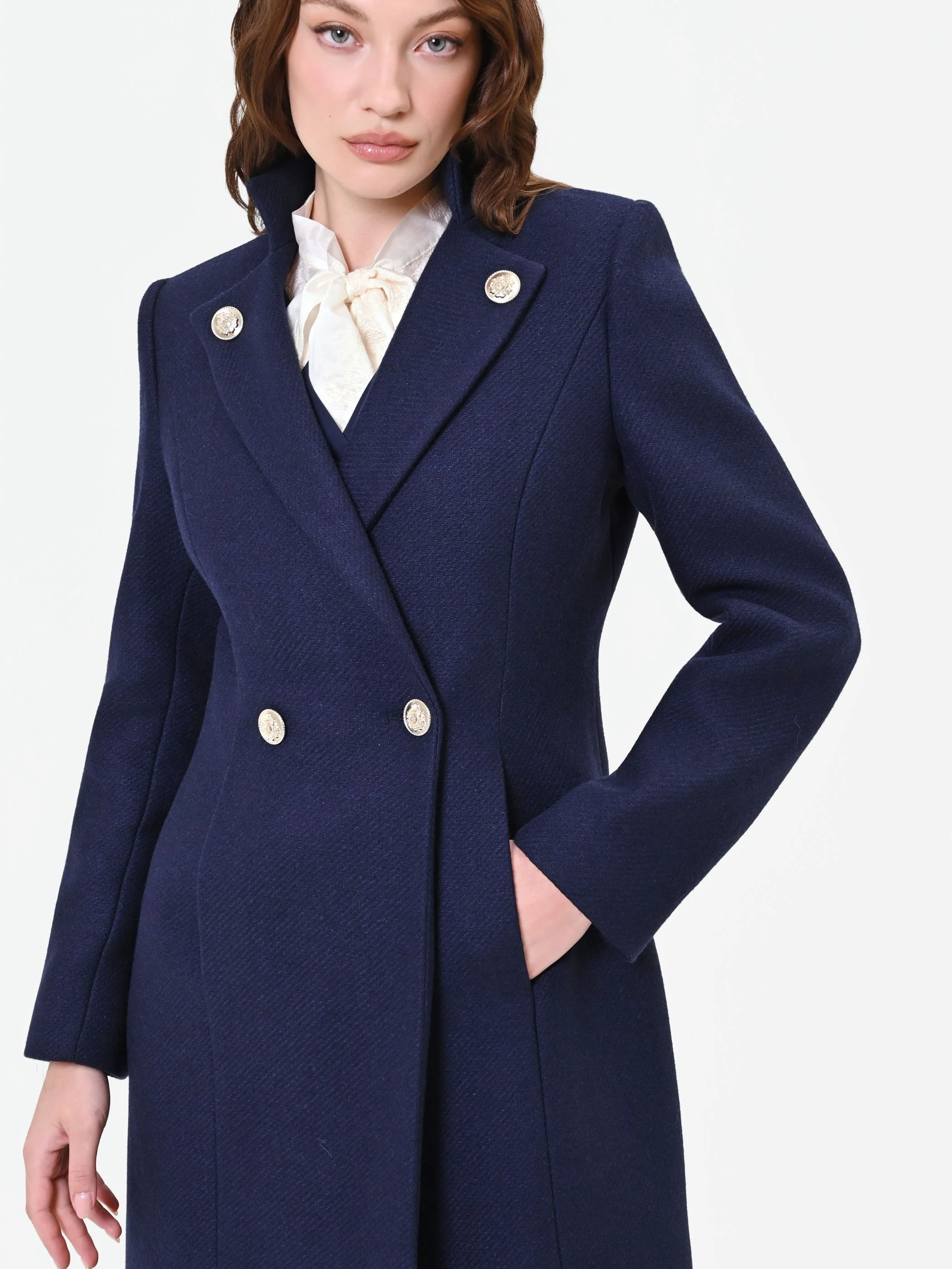 Cappotto blu navy doppiopetto con bottoni decorati - Image 4