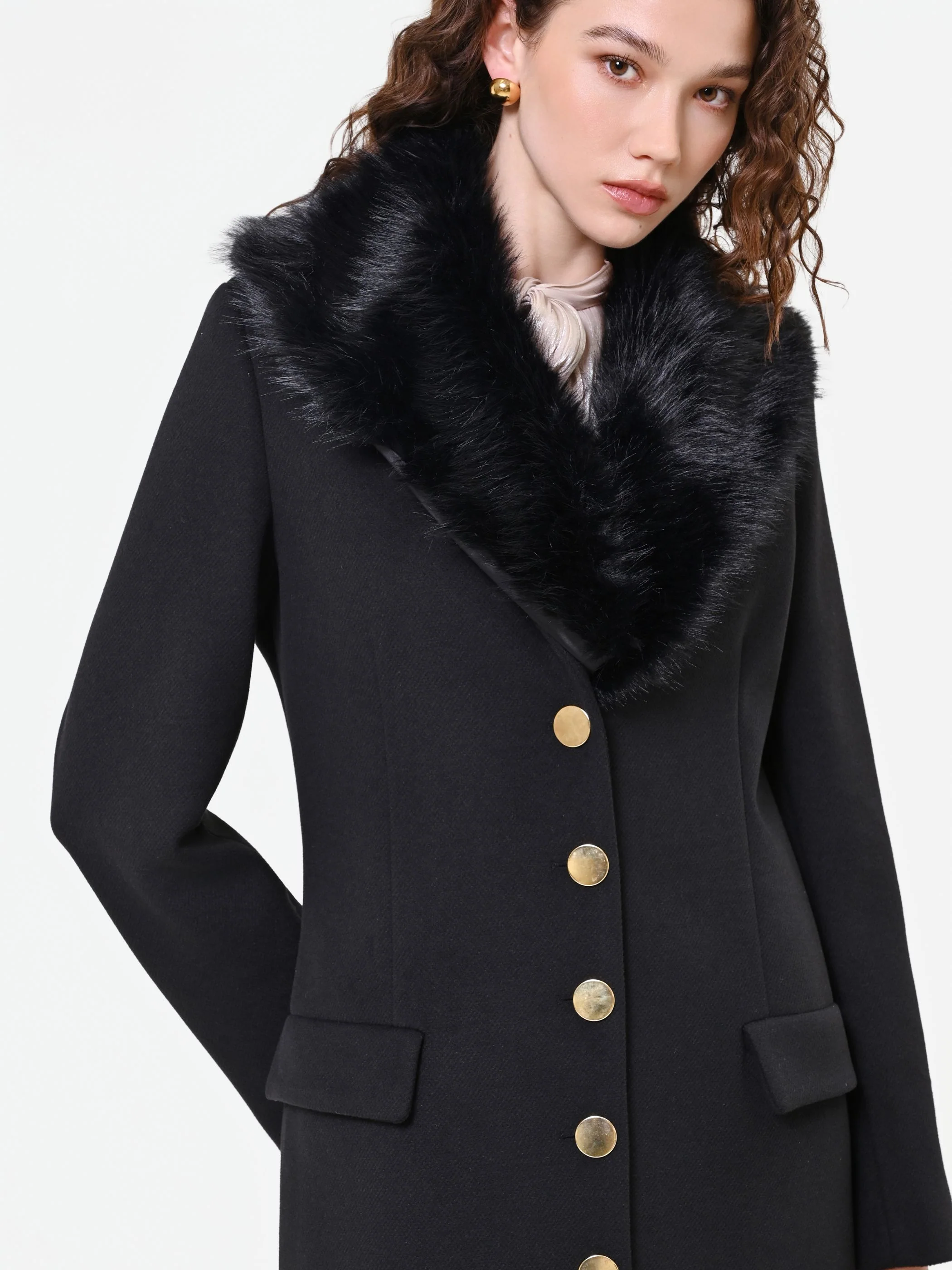 Cappotto lungo nero con inserto effetto pelliccia - Image 3