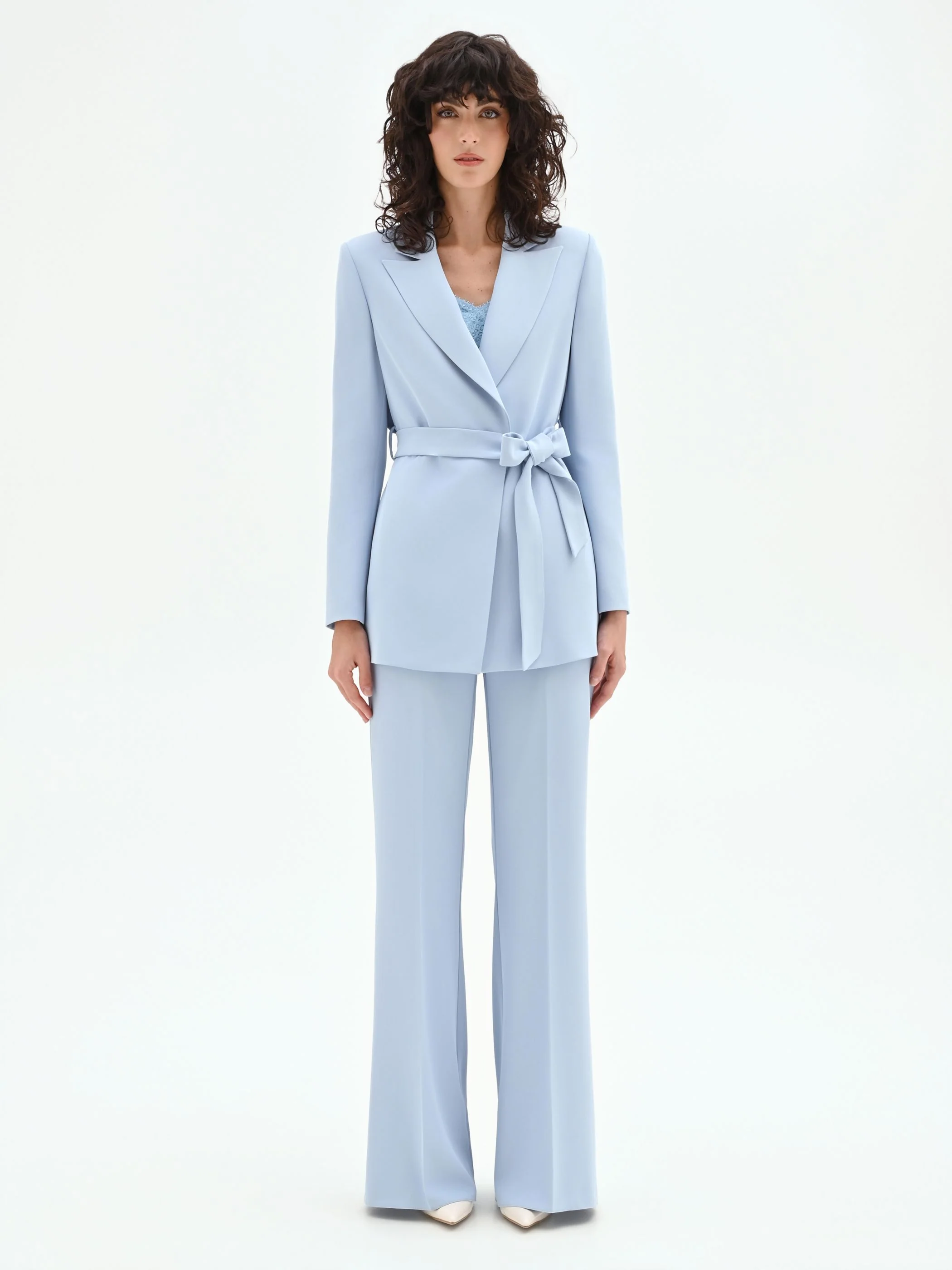 Giacca blazer cielo azzurro con cintura in vita