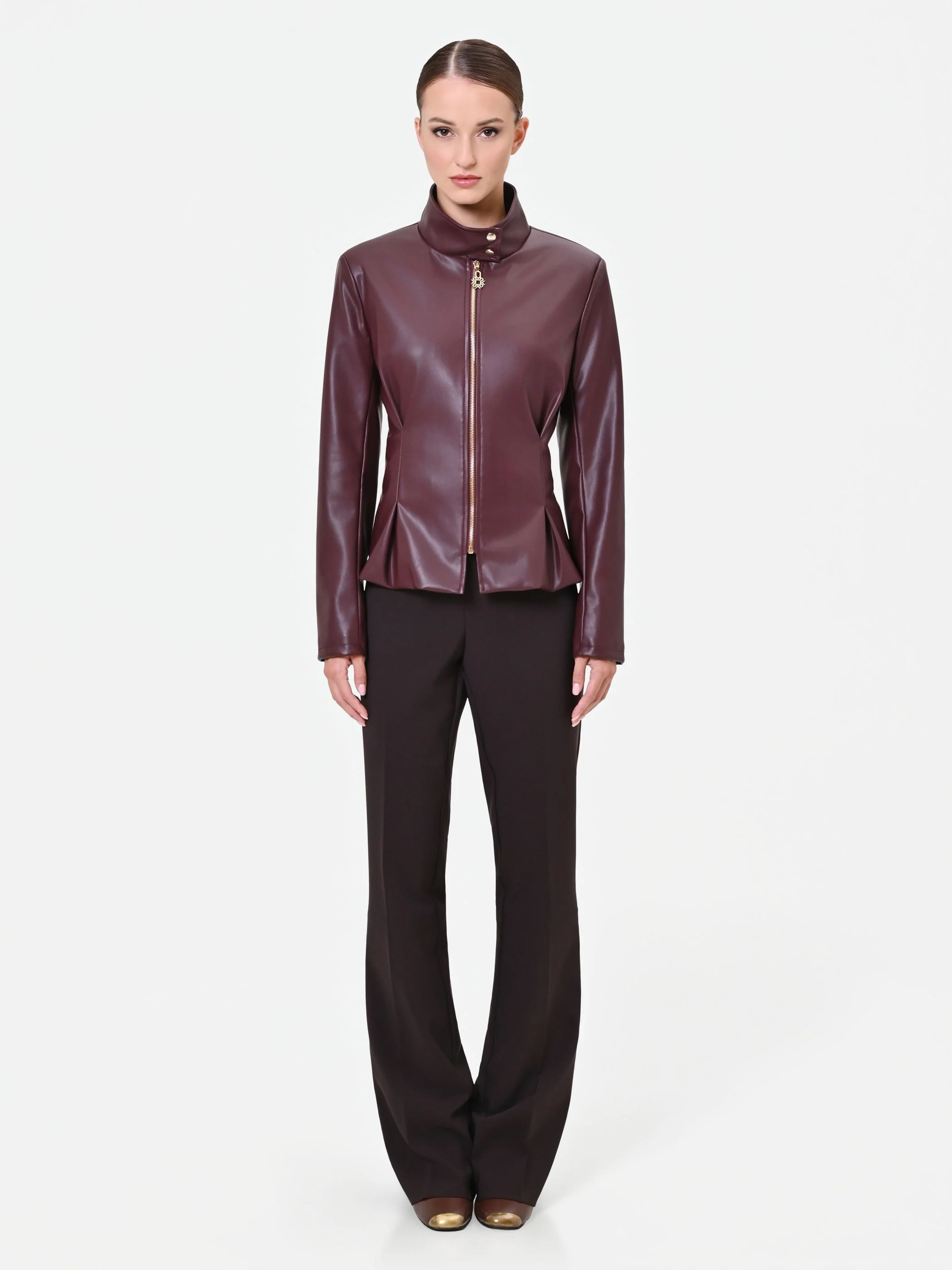 Giacca in similpelle bordeaux rosso con baschina - Image 3