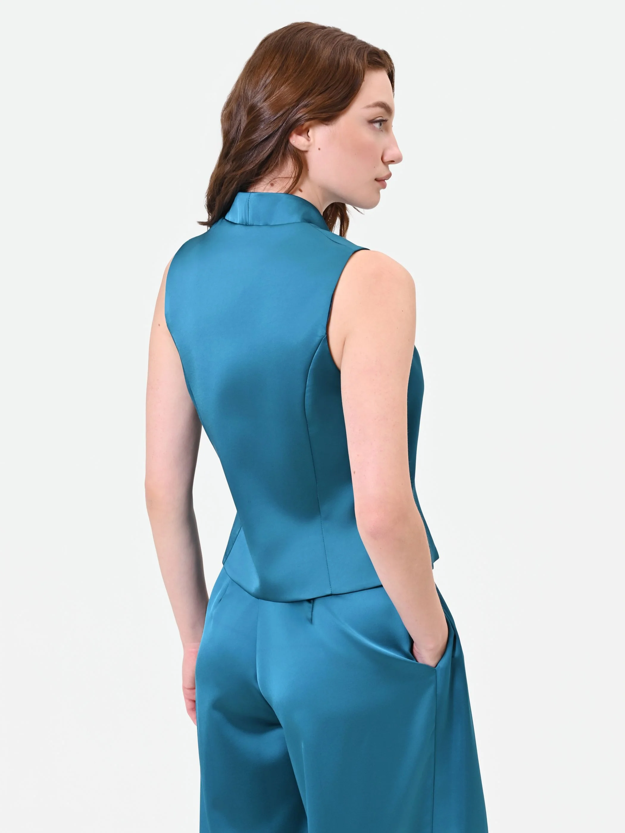 Gilet in raso blu ottanio - Image 3