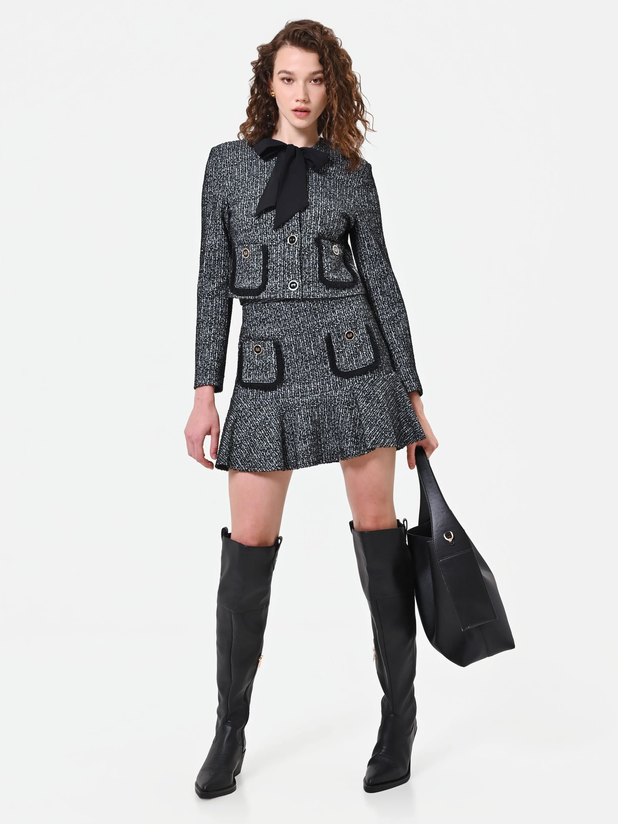 Gonna nera in stuoia con tasche applicate - Image 7
