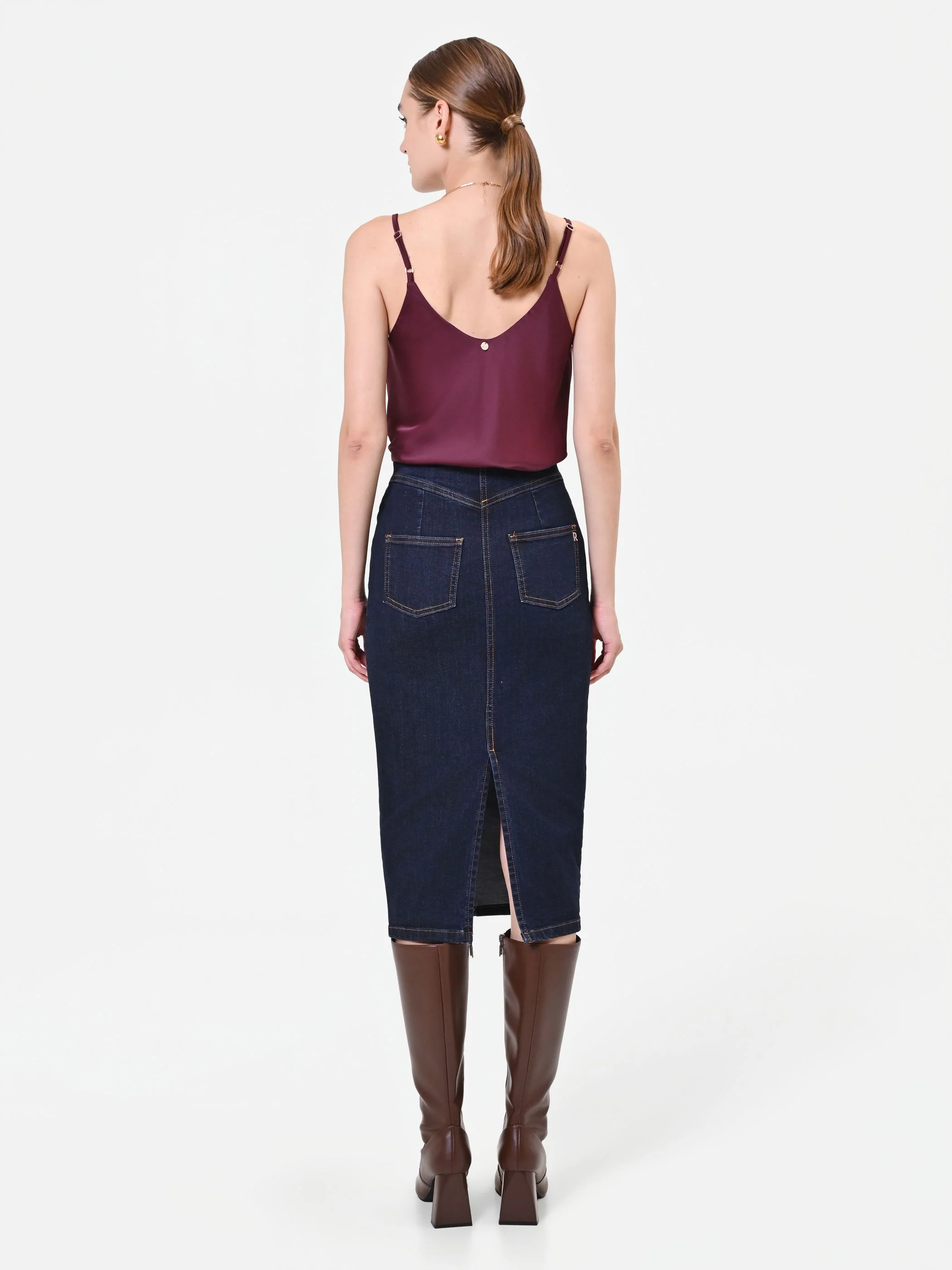 Gonna tubino blu navy in denim con bottoni dorati - Image 4