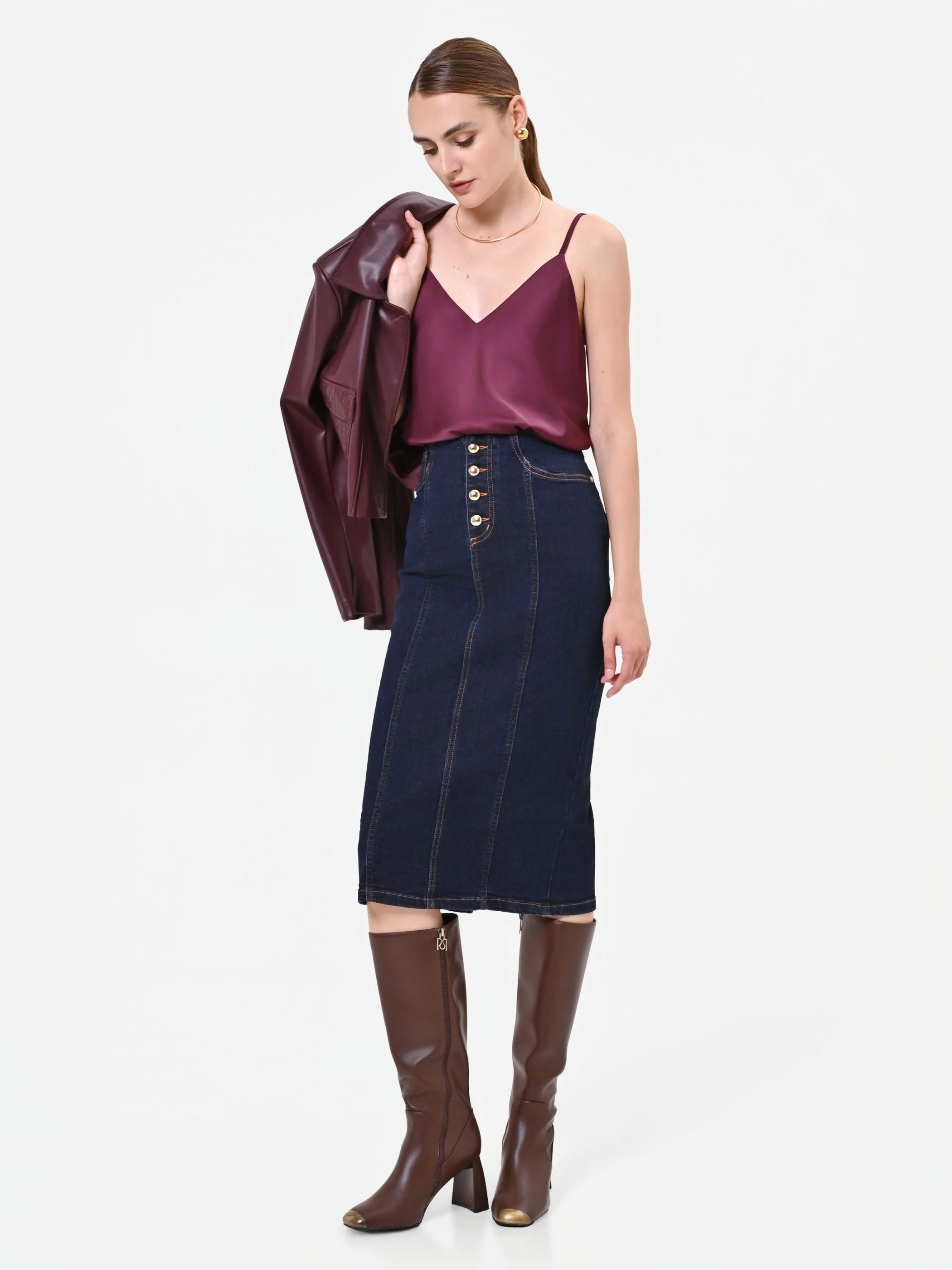 Gonna tubino blu navy in denim con bottoni dorati - Image 7