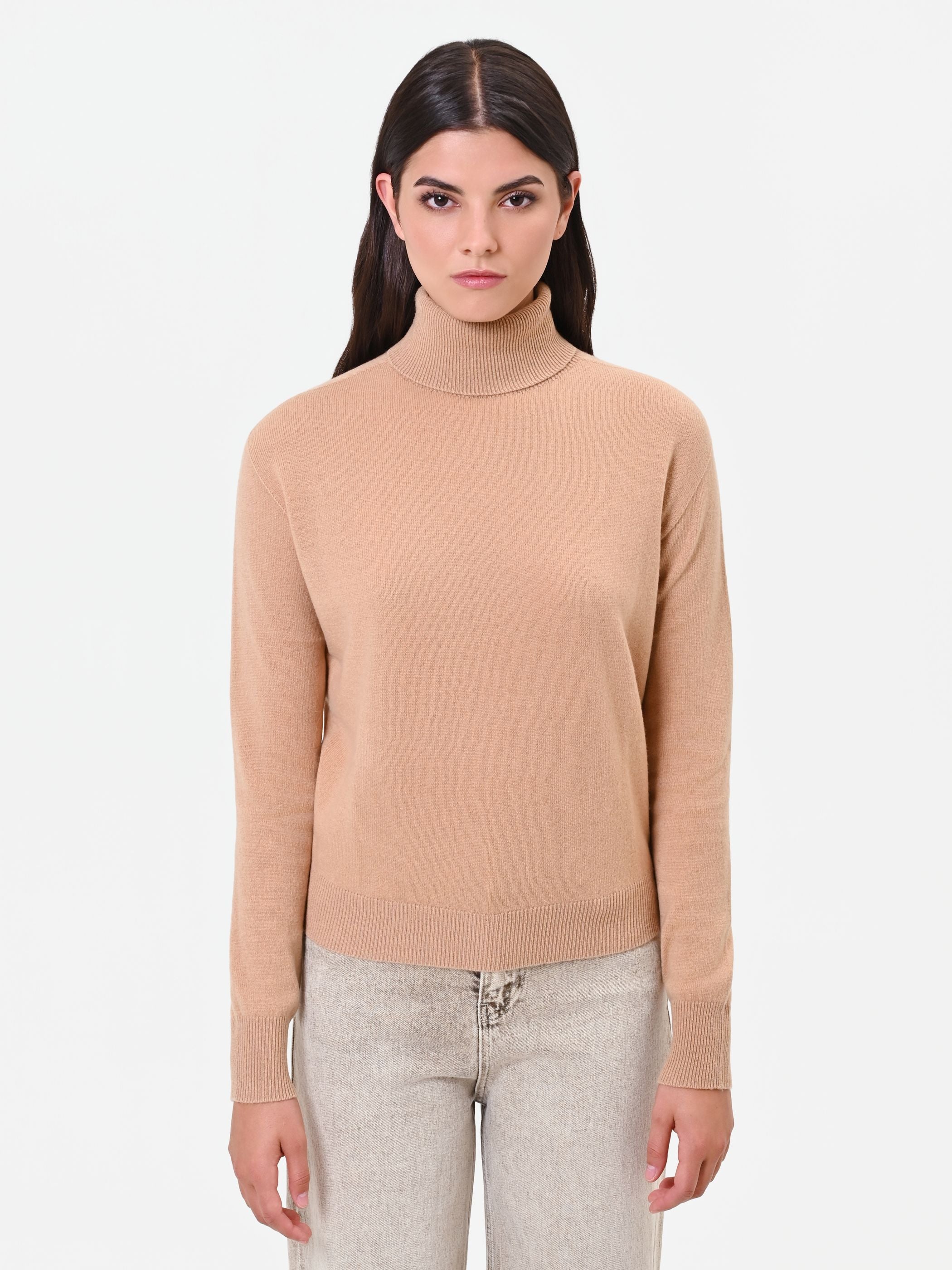 Maglia dolcevita cammello beige - Image 3