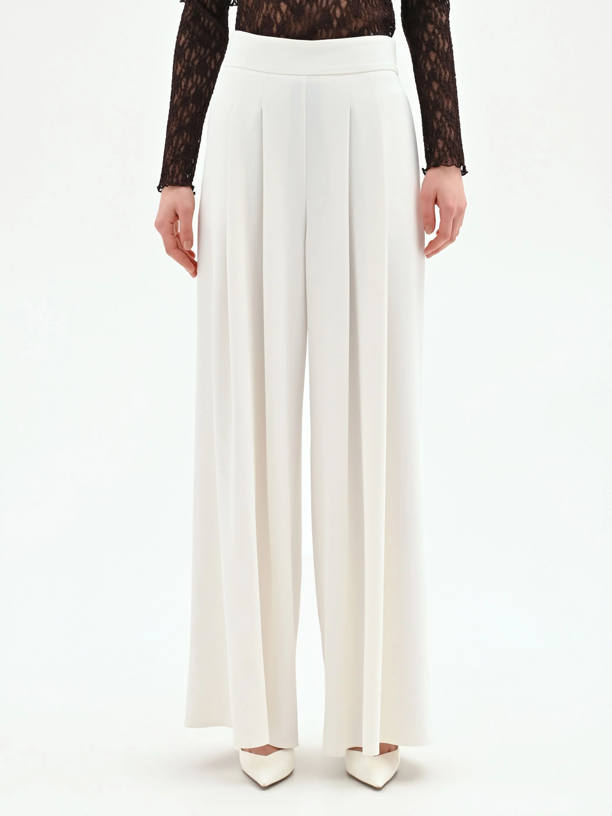 Pantalone a palazzo bianco con pinces in cadi