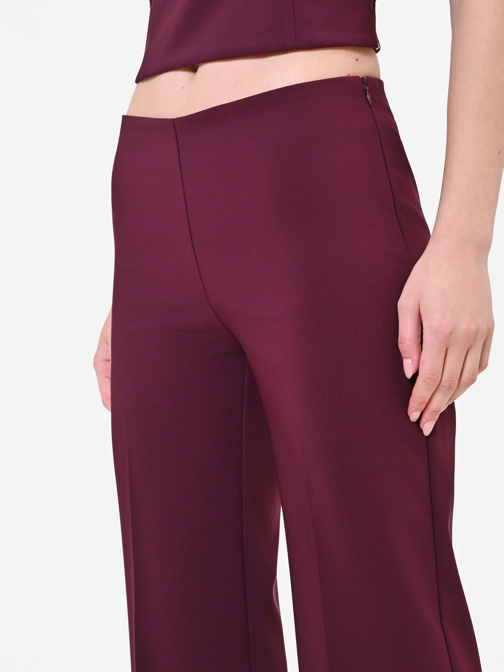 Pantalone a palazzo bordeaux rosso con piega stirata - Image 4