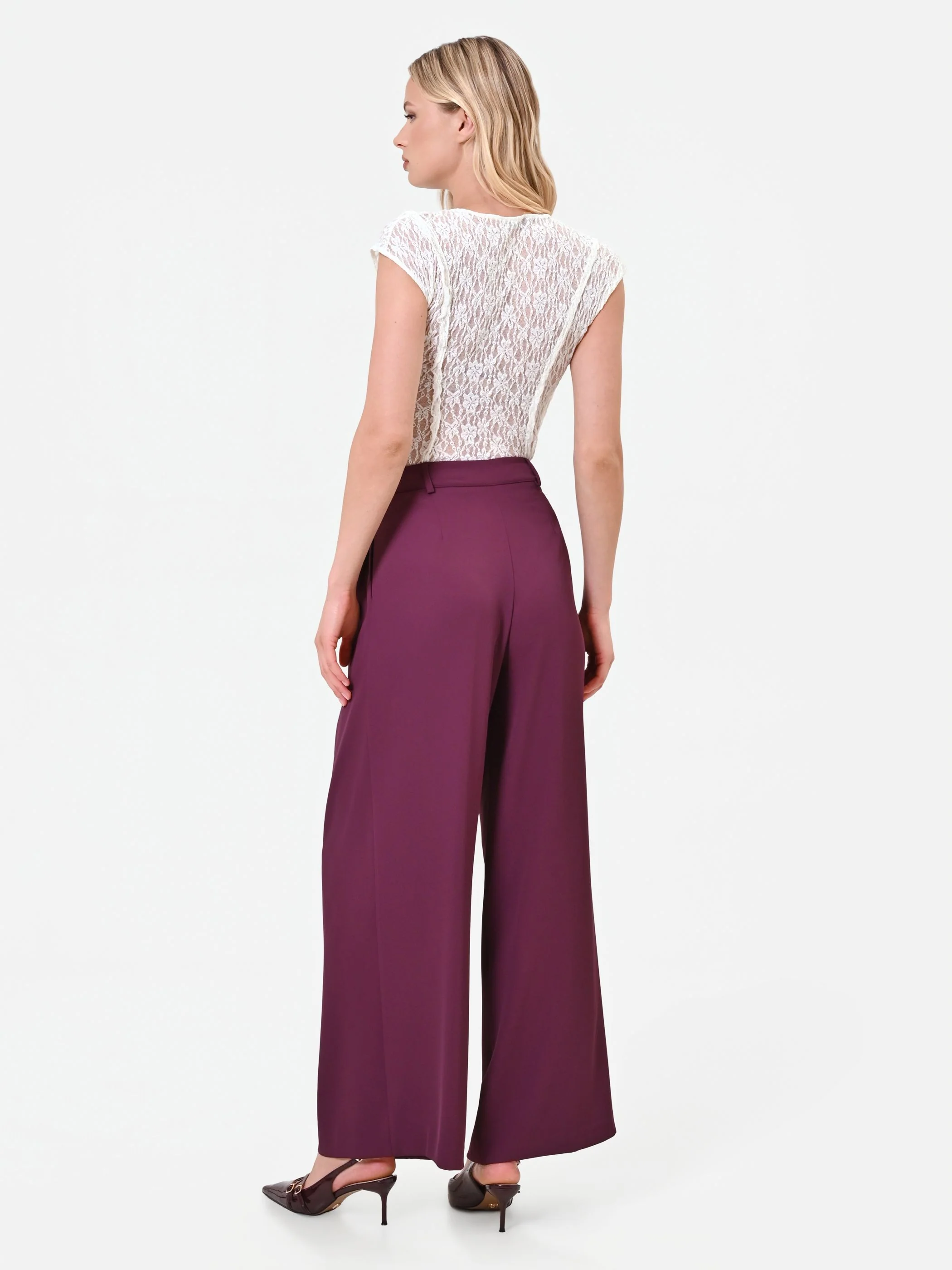 Pantalone a palazzo fluido bordeaux rosso - Image 3