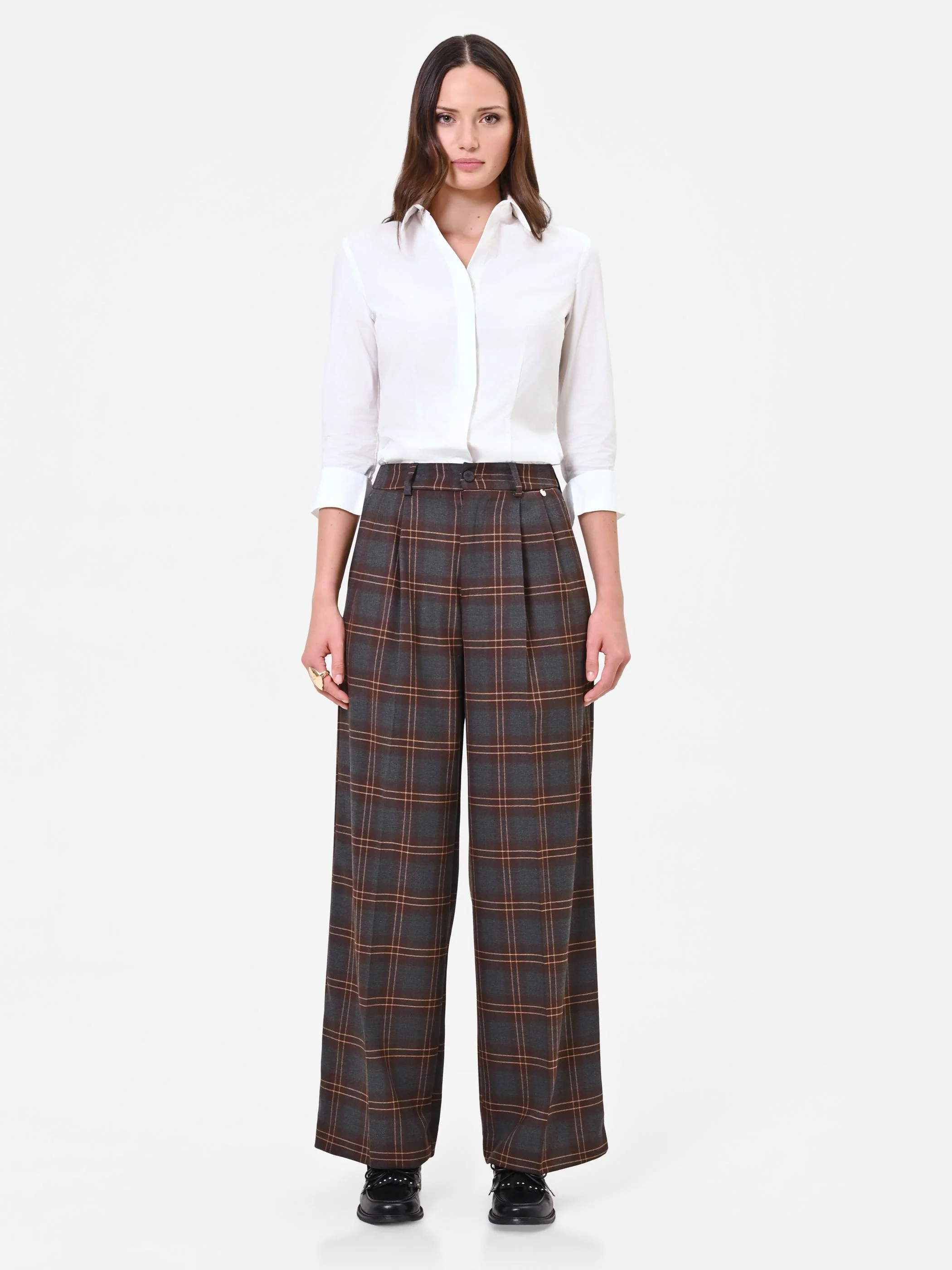 Pantalone a palazzo marrone con motivo check