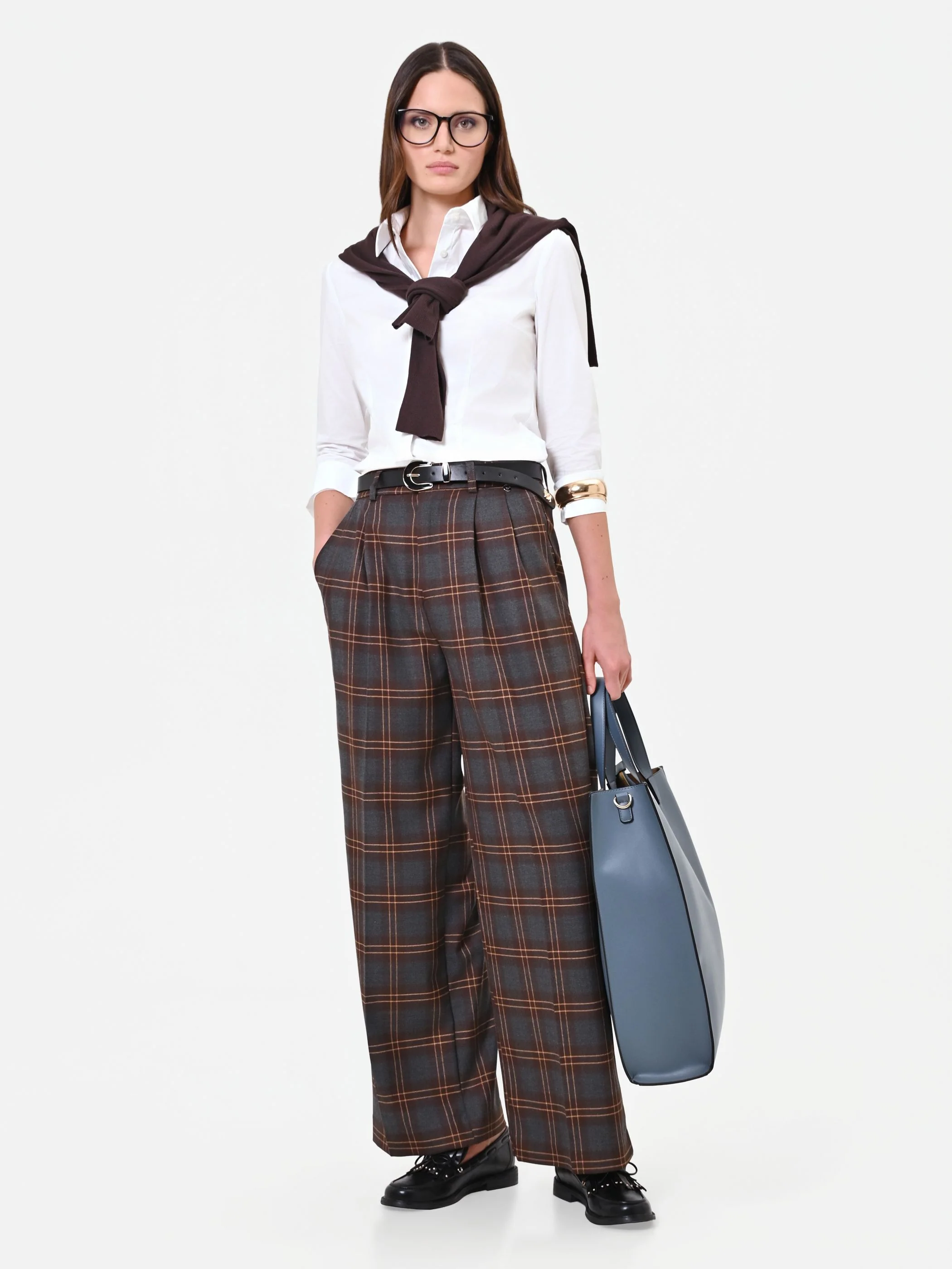 Pantalone a palazzo marrone con motivo check - Image 6
