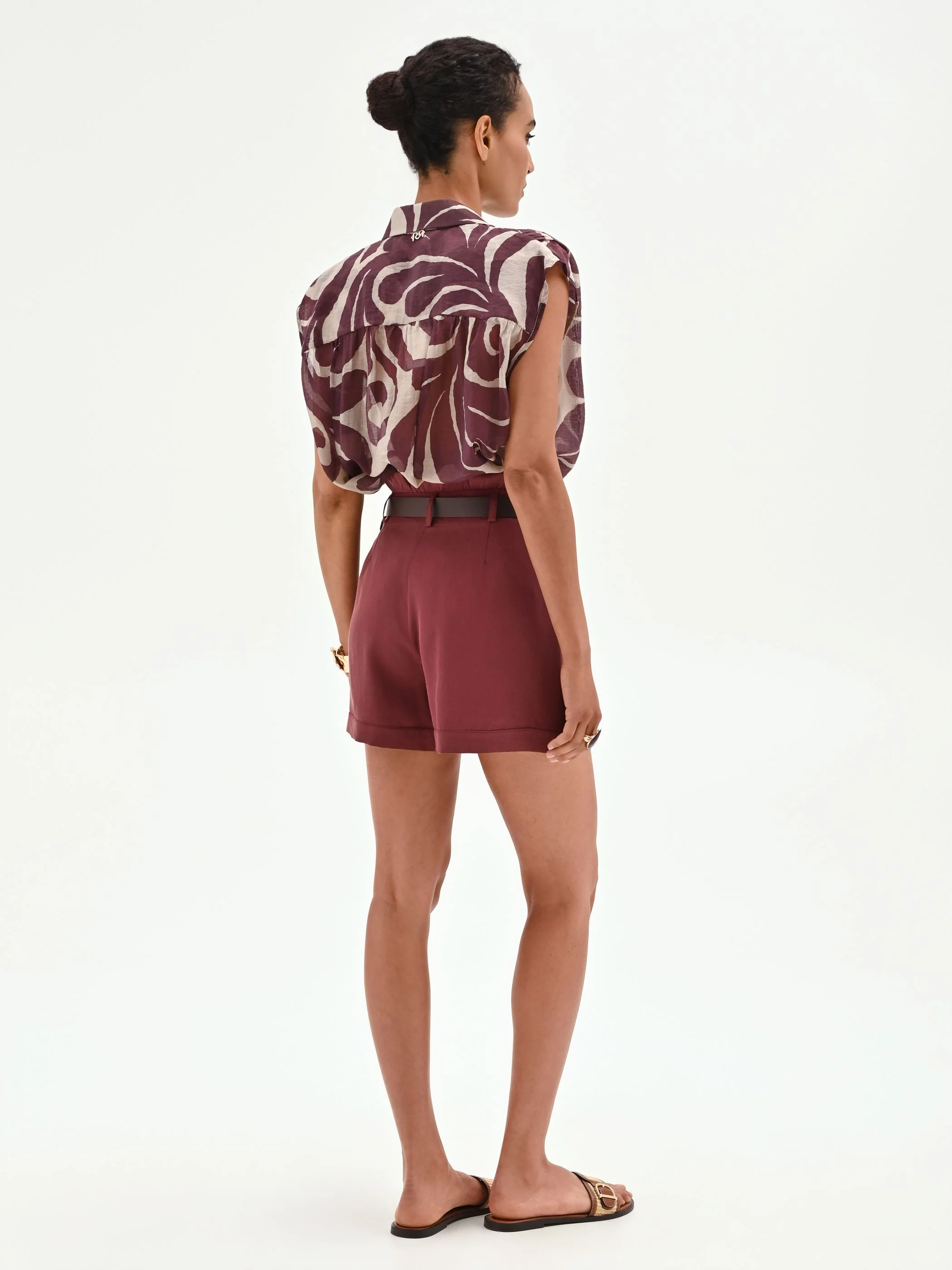 Pantalone corto rosso a vita alta - Image 3