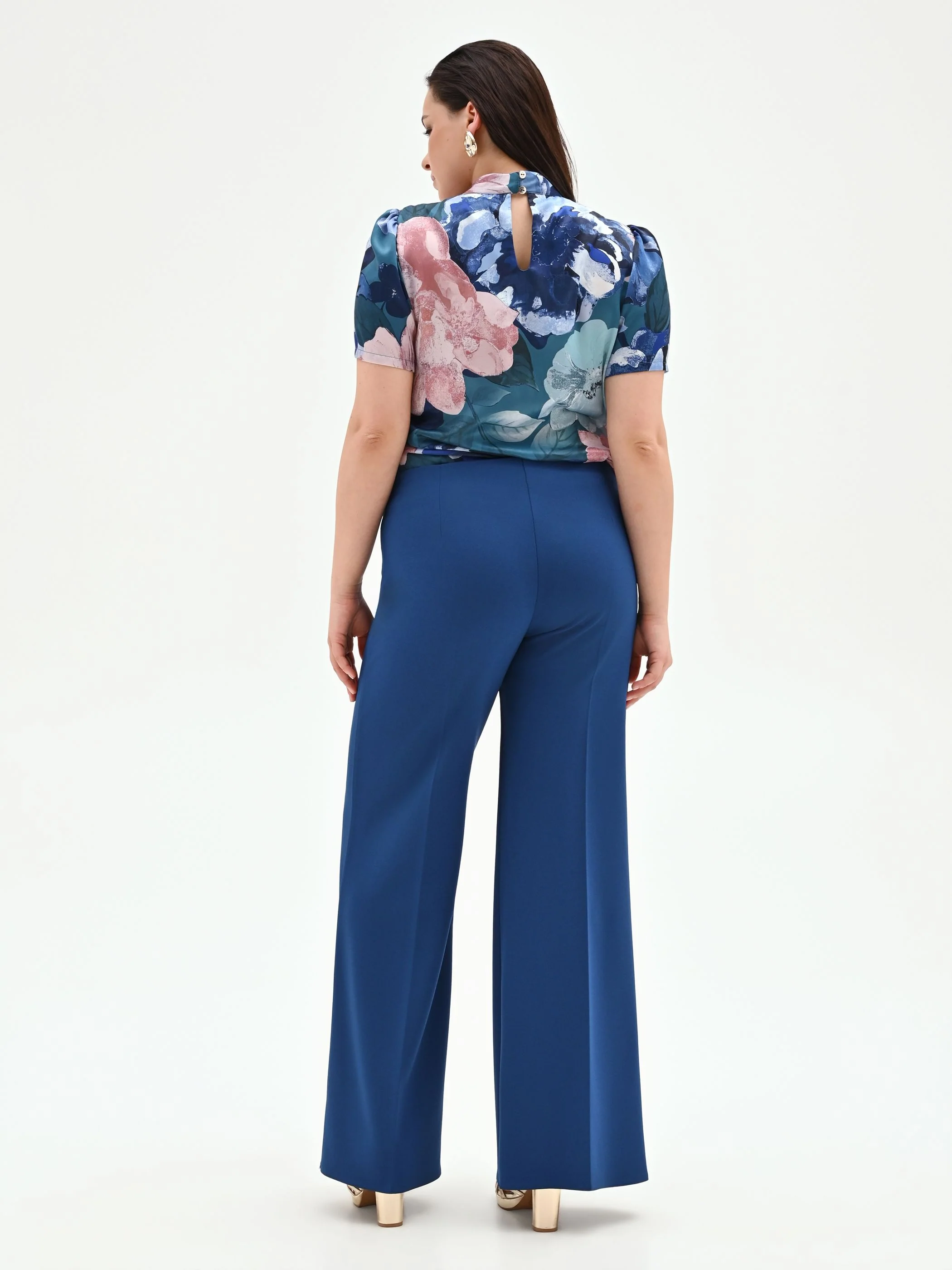 Pantalone Curvy a palazzo blu brillante in scuba mano crepe - Image 5