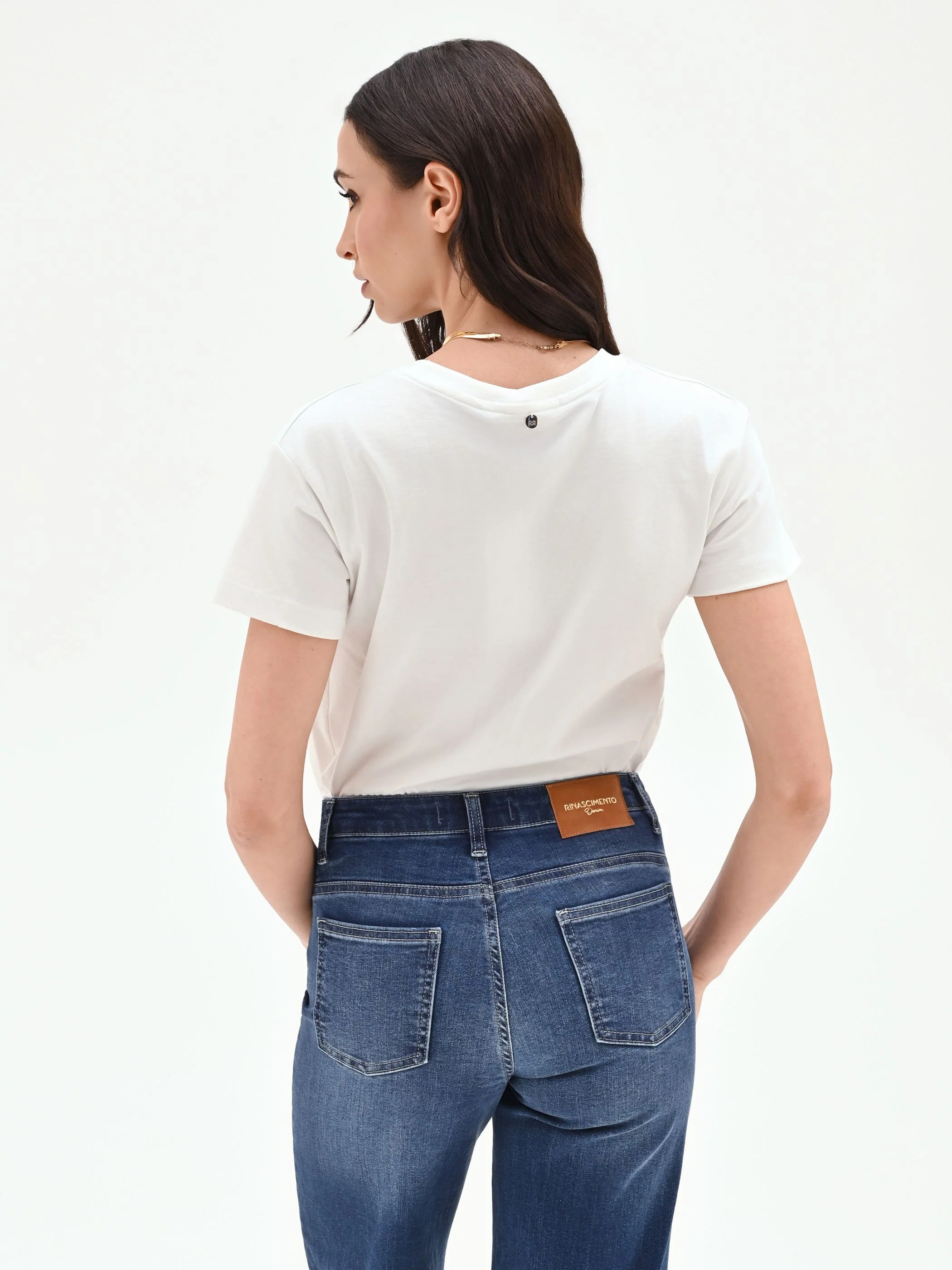 T-shirt panna con stampa grafica - Image 2