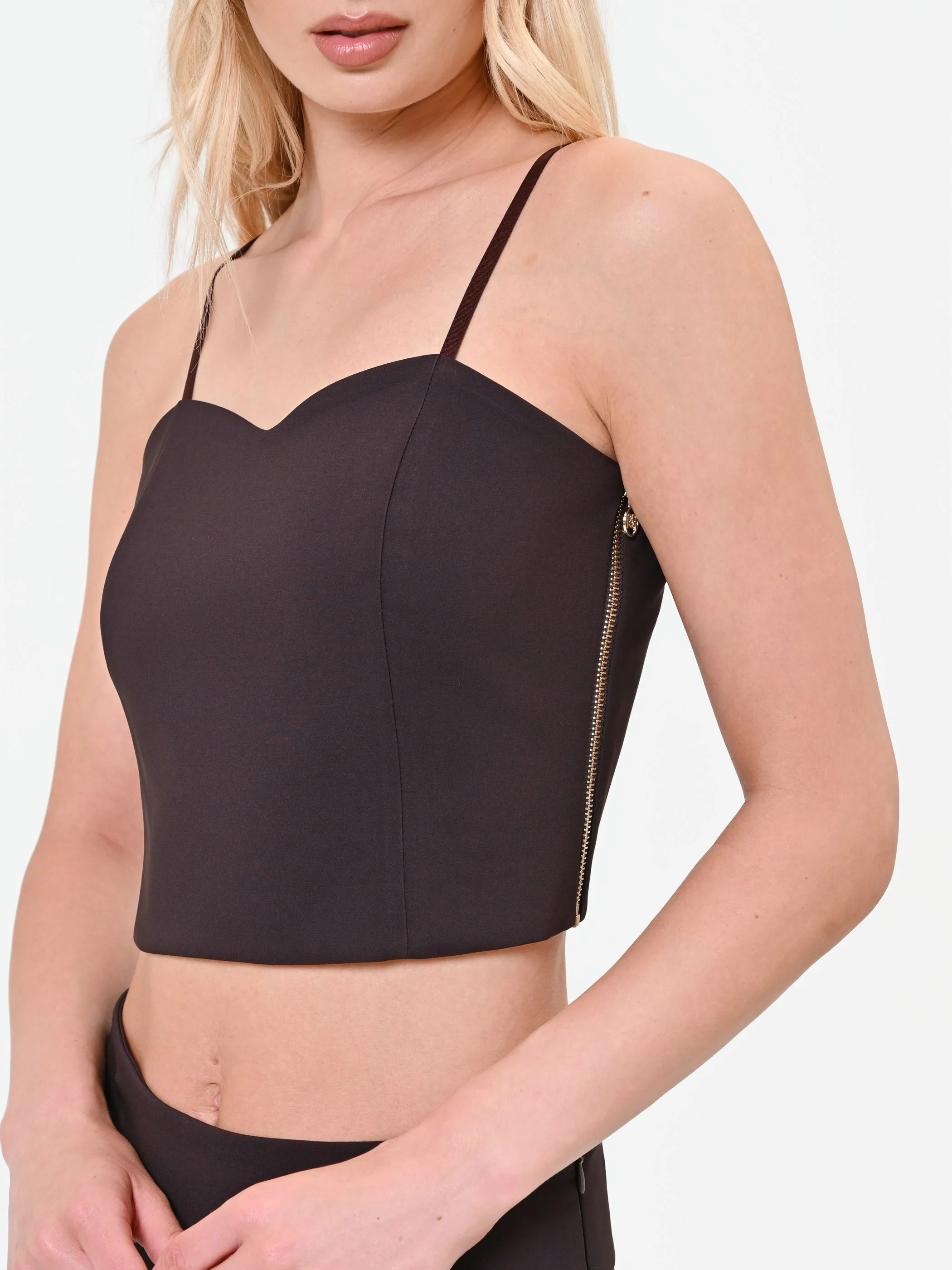 Top corto moro marrone con scollo a cuore - Image 4