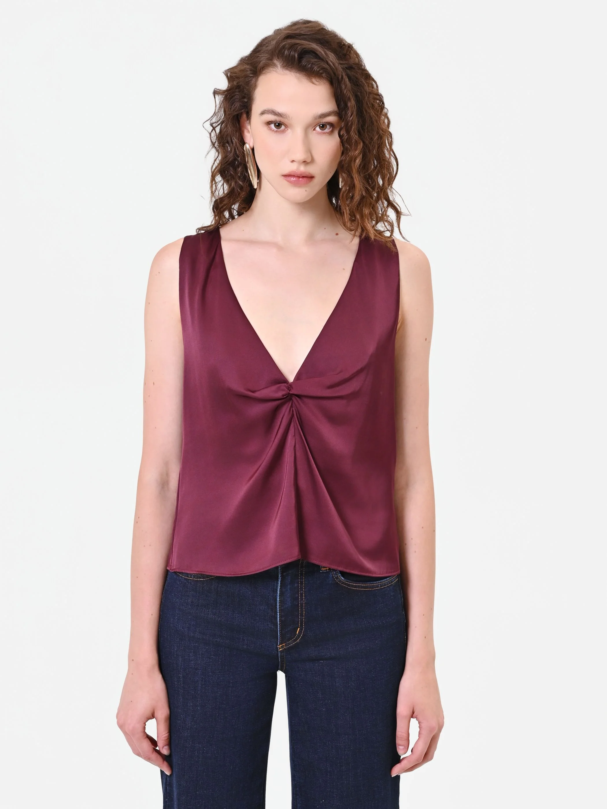 Top in raso bordeaux rosso con nodo - Image 2